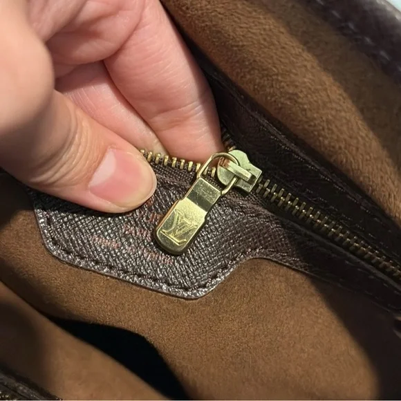 Louis Vuitton Brown Ebene Bucket Tote Bag - Picture 14 of 14